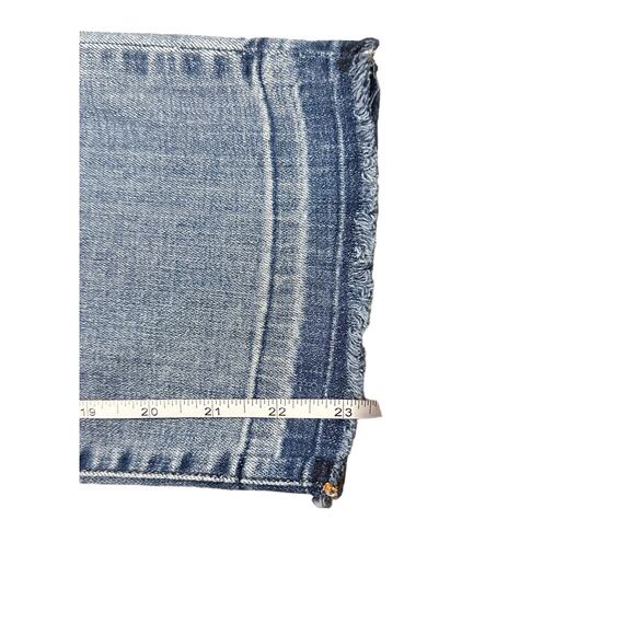 Chico's So Slimming Girlfriend Cropped Jeans Raw Hem Size 8 - Picture 8 of 8